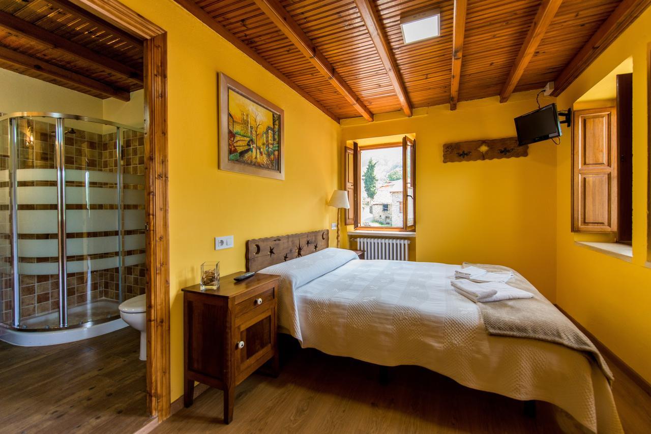 Hostal Pena Santa Soto  Kültér fotó