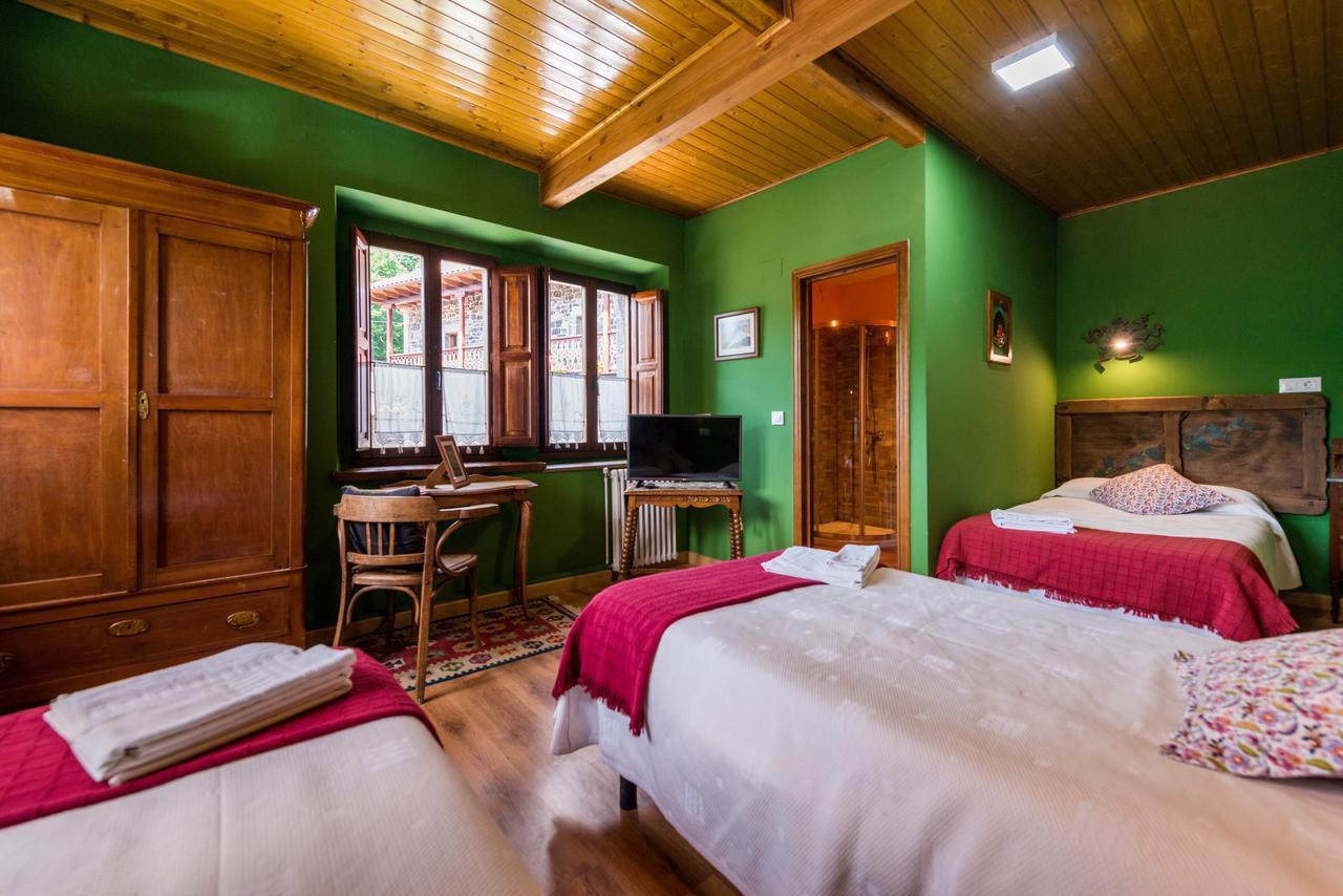 Hostal Pena Santa Soto  Kültér fotó