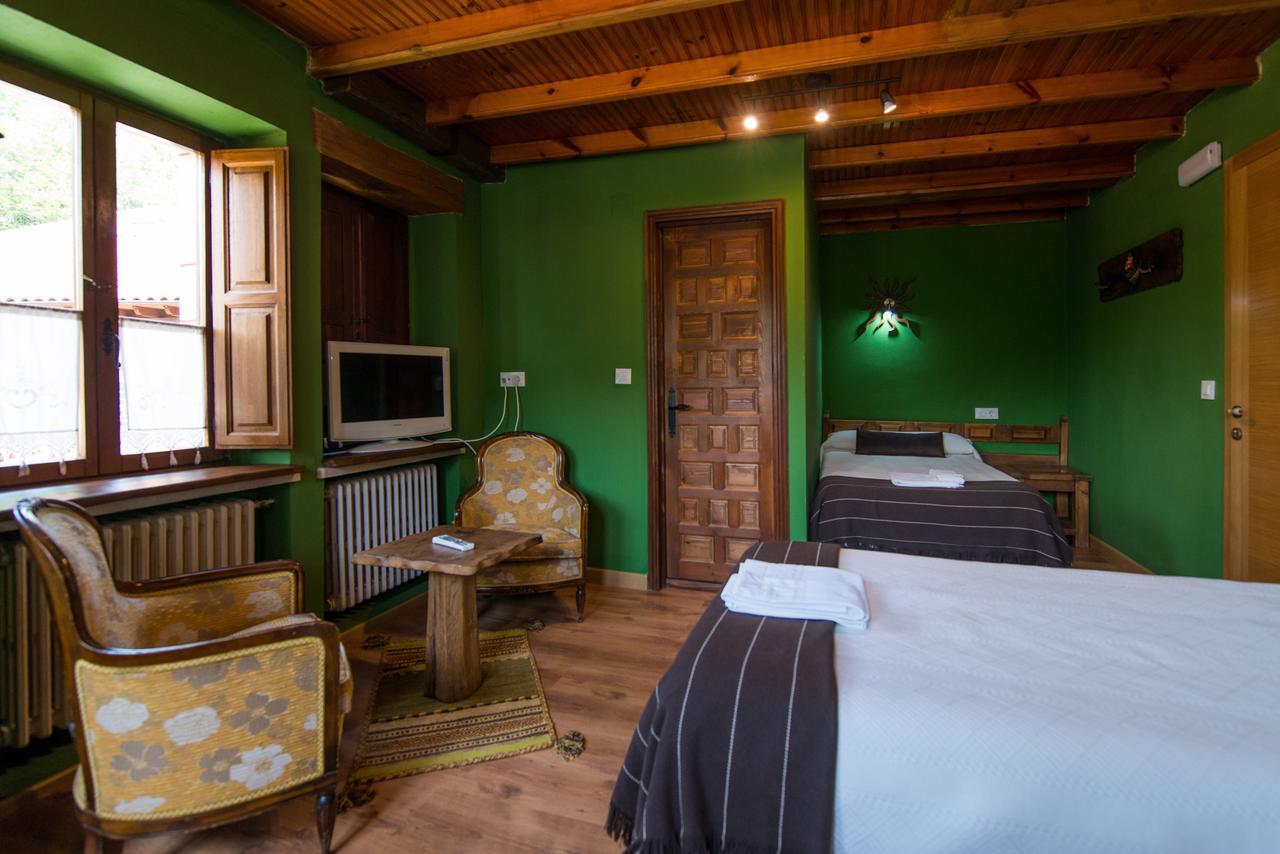 Hostal Pena Santa Soto  Kültér fotó