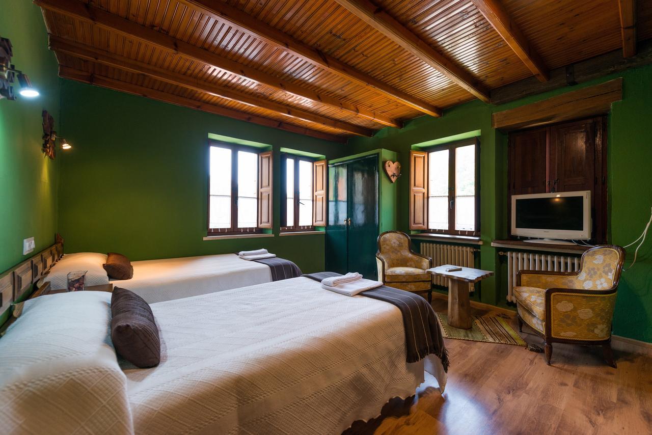 Hostal Pena Santa Soto  Kültér fotó